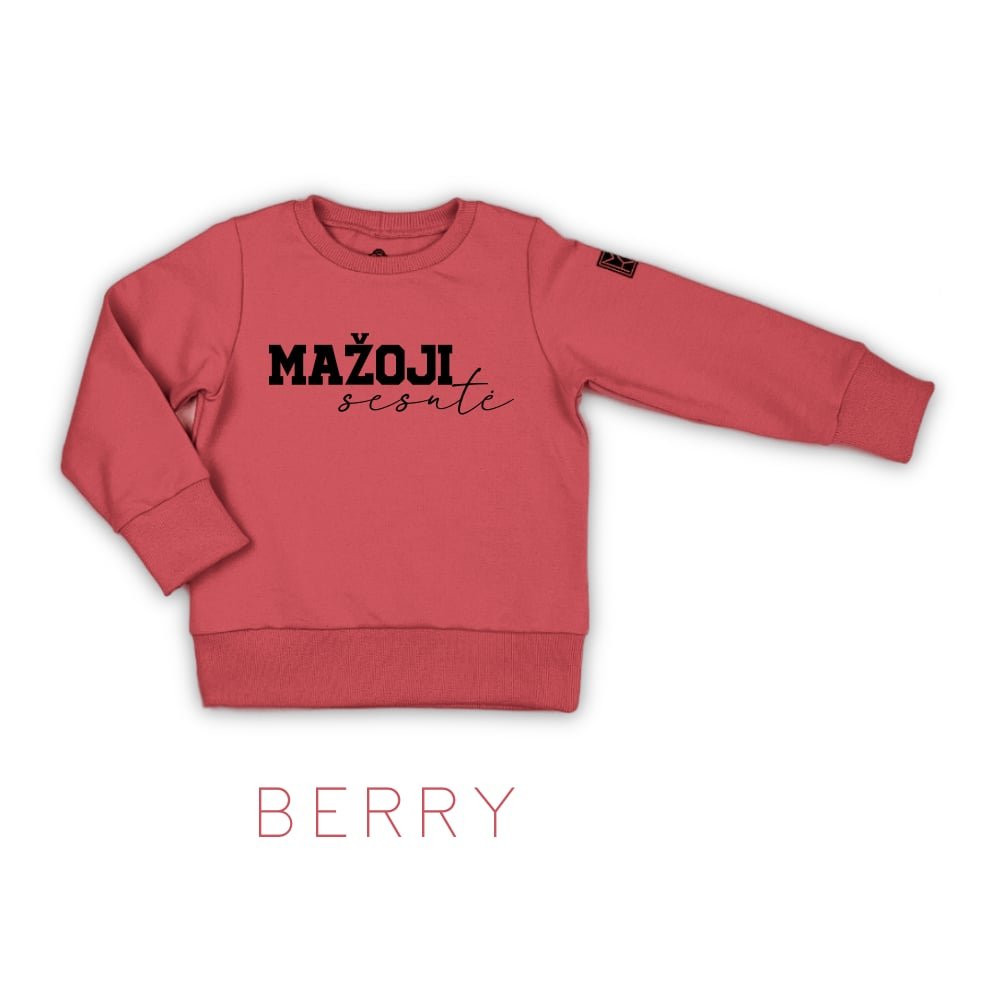džemperis mažoji sesutė berry lietuviškas džemperis stilingiems vaikams. Kokybiški vaikų drabužiai internetu sukurti Lietuvoje. Rankų darbo.Stilingi vaikų rūbai internetu, vaikų drabužiai, vaikų apranga, laisvalaikio kostiumas, laisvalaikio kostiumėlis, rankų darbo drabužiai vaikams, vaikų drabužiai, drabužiai vaikams