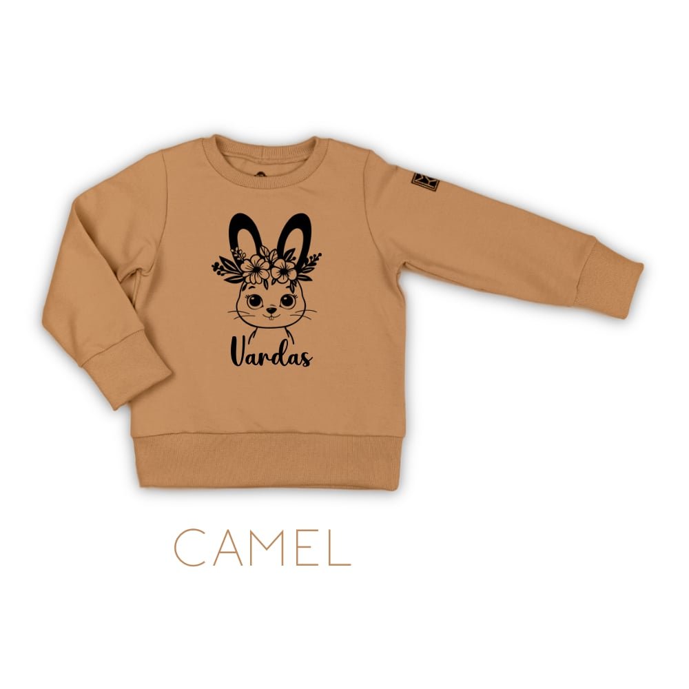 flower bunny zuikio džemperis su vardu camel Džemperis su zuikiu, dekoruotas gelemis. Džemperis su zuikiu ir vardu